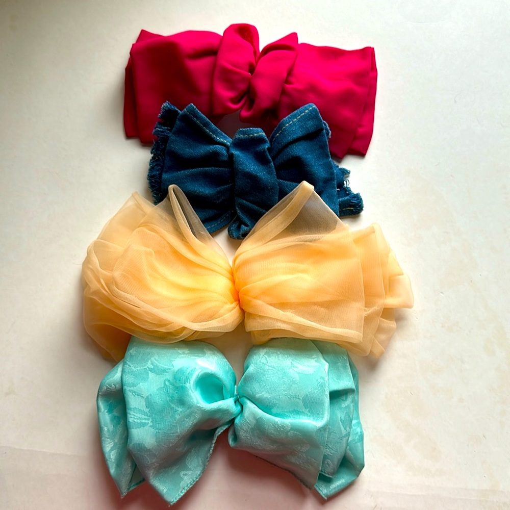 Vintage 80s large barrettes! 🎀 Lot of four!